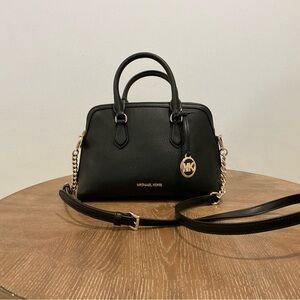 MICHAEL MICHAEL KORS
Bedford Dome Satchel